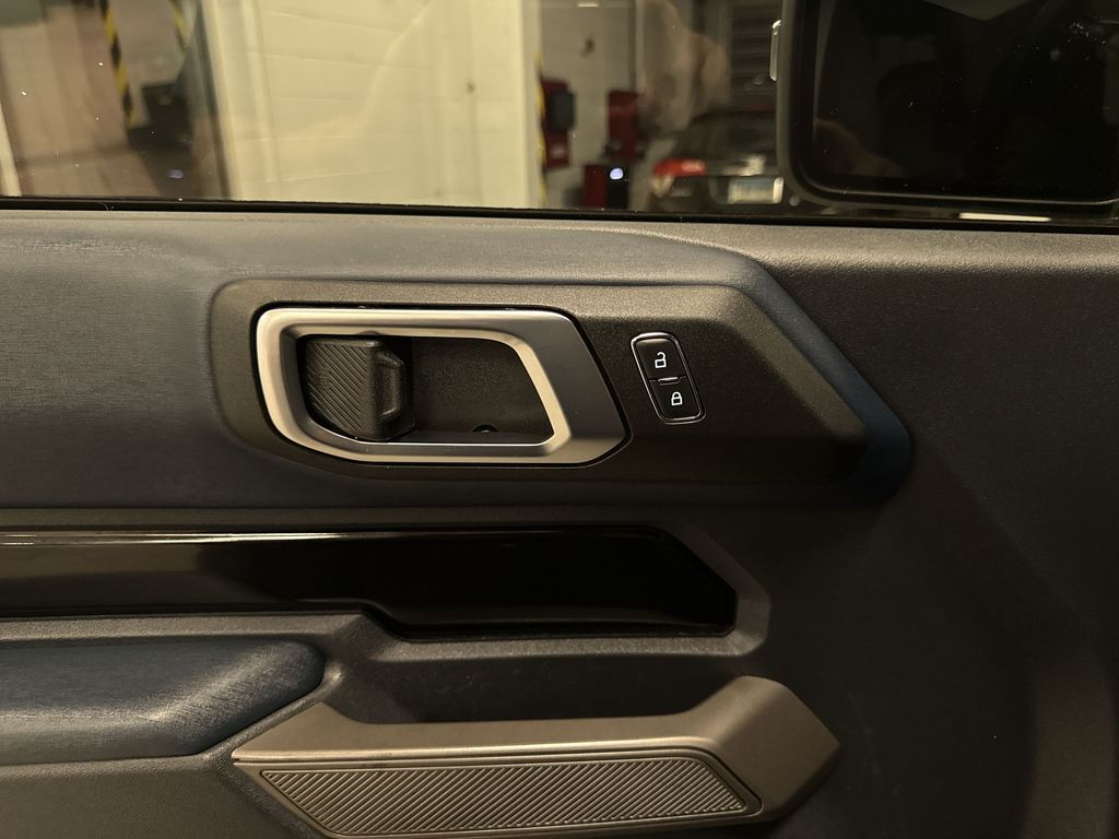 Thumbnail: 2021 Ford Bronco - 26