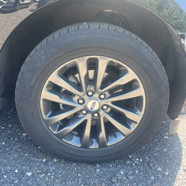 Thumbnail: 2019 Ford Expedition - 16