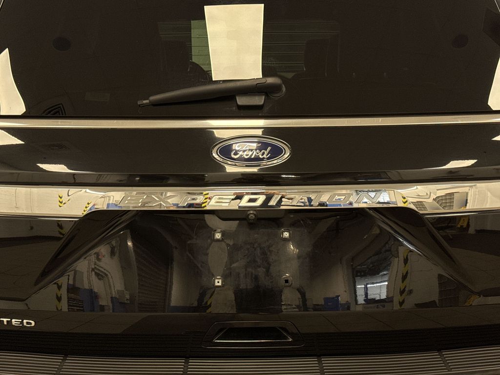 Thumbnail: 2019 Ford Expedition - 5