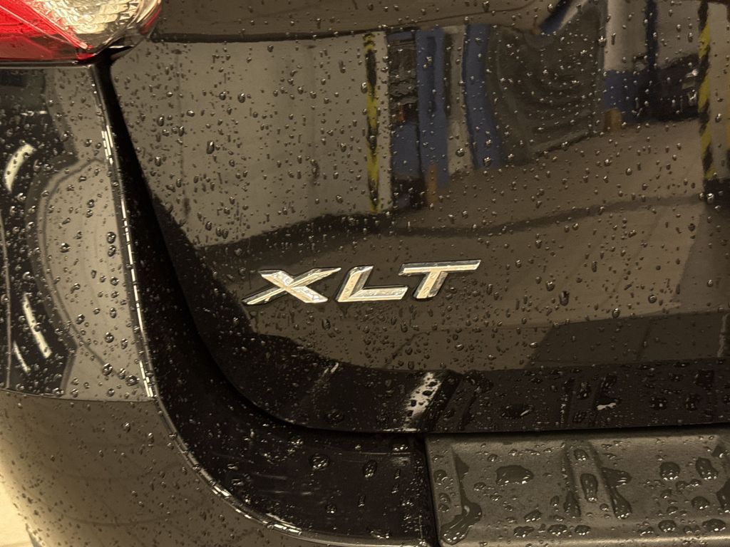 Thumbnail: 2023 Ford Explorer - 5