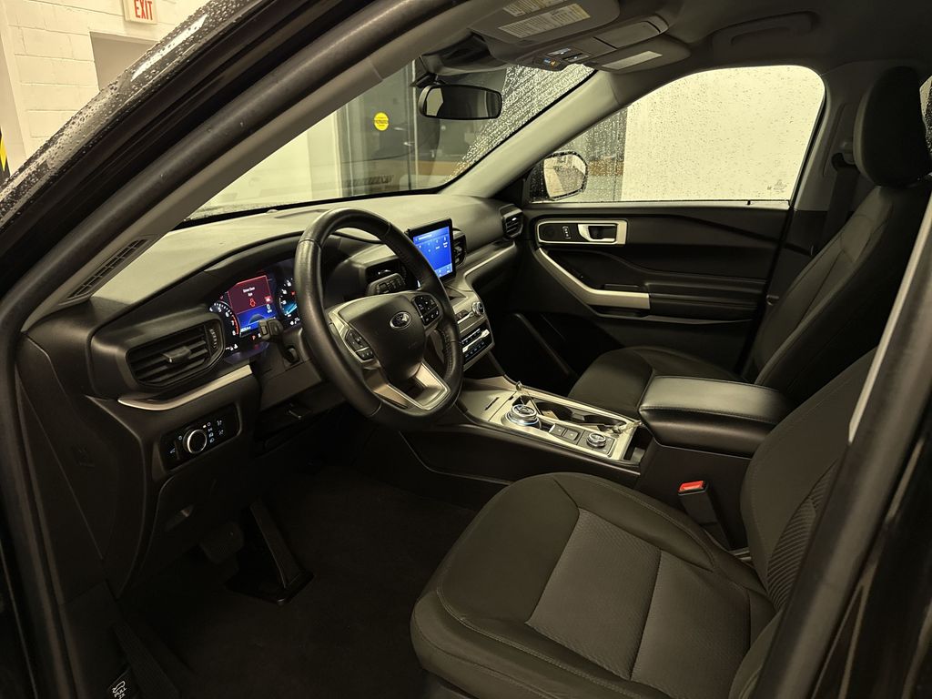 Thumbnail: 2023 Ford Explorer - 8