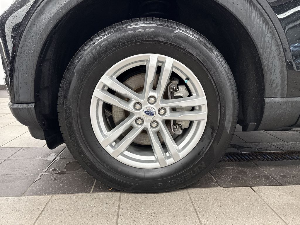 Thumbnail: 2023 Ford Explorer - 6