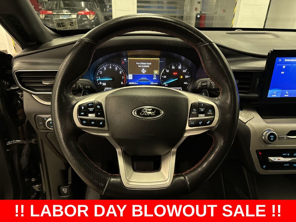 Thumbnail: 2022 Ford Explorer - 2