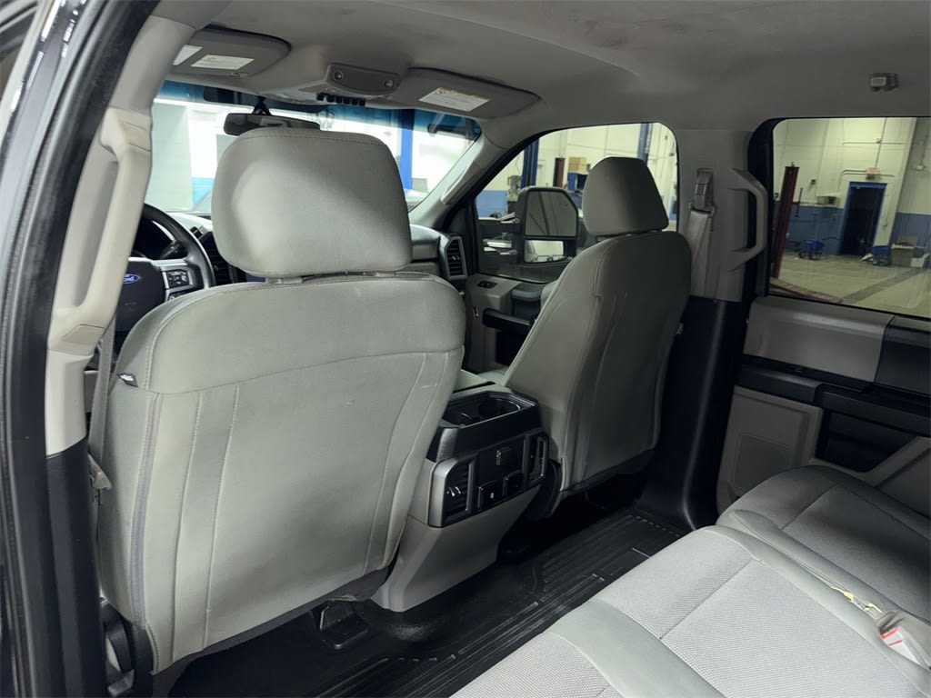 Thumbnail: 2019 Ford F-350 - 27