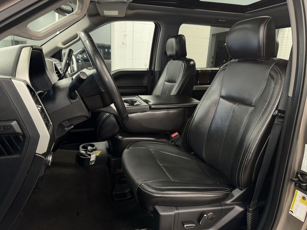 Thumbnail: 2018 Ford F-150 - 10