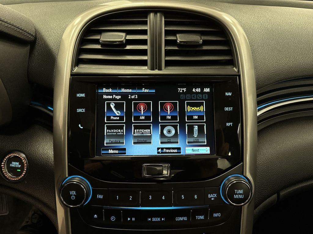 Thumbnail: 2015 Chevrolet Malibu - 22