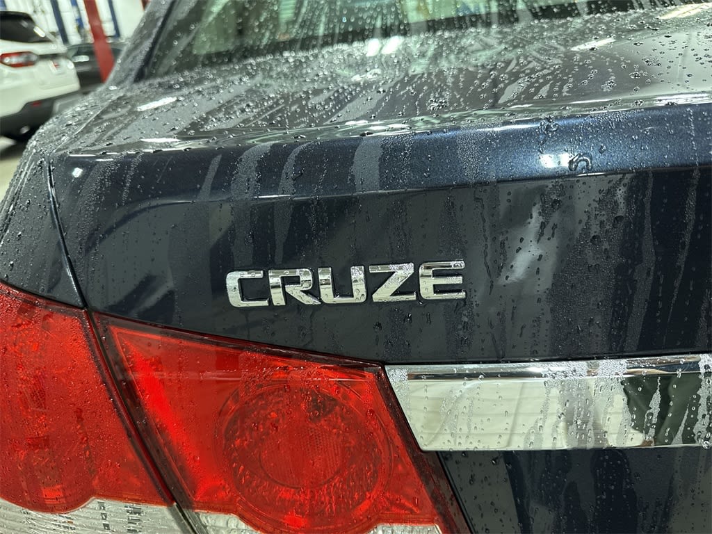 Thumbnail: 2016 Chevrolet Cruze - 5