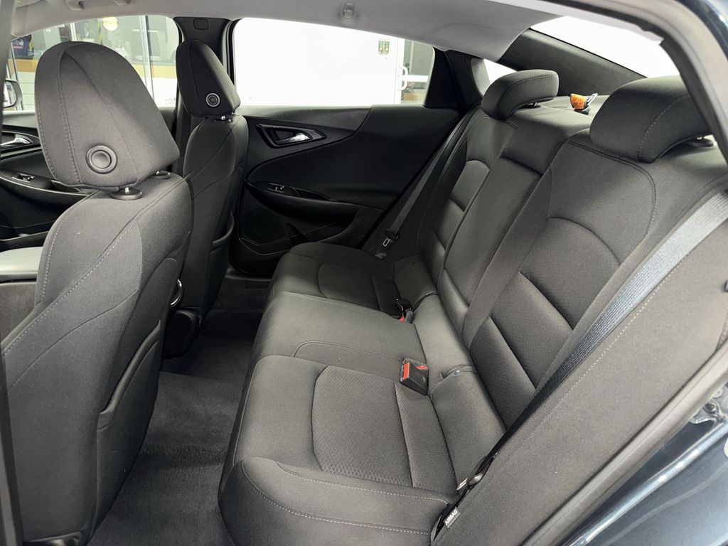 Thumbnail: 2019 Chevrolet Malibu - 10