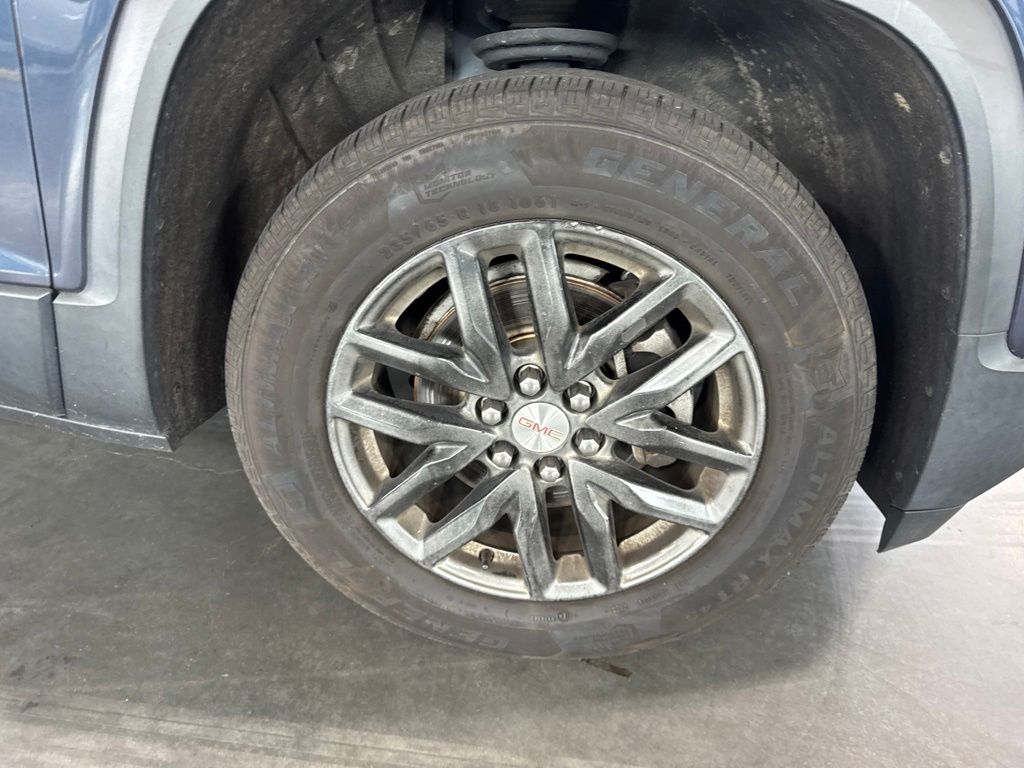 Thumbnail: 2019 GMC Acadia - 26