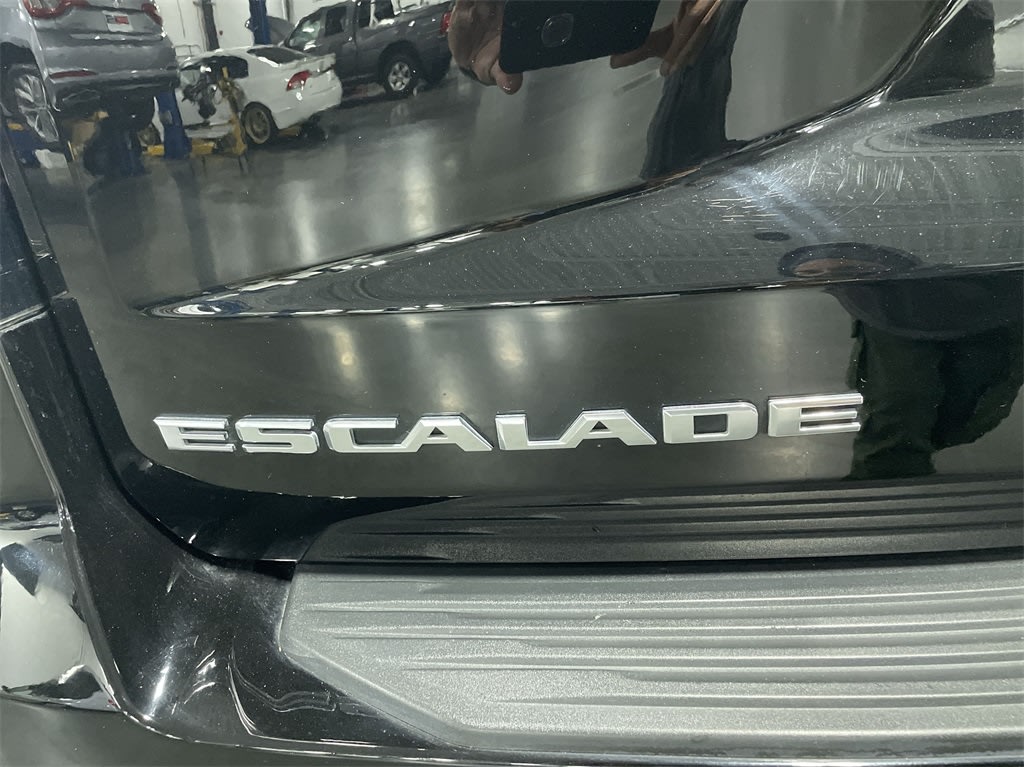 2022 Cadillac Escalade Sport 5