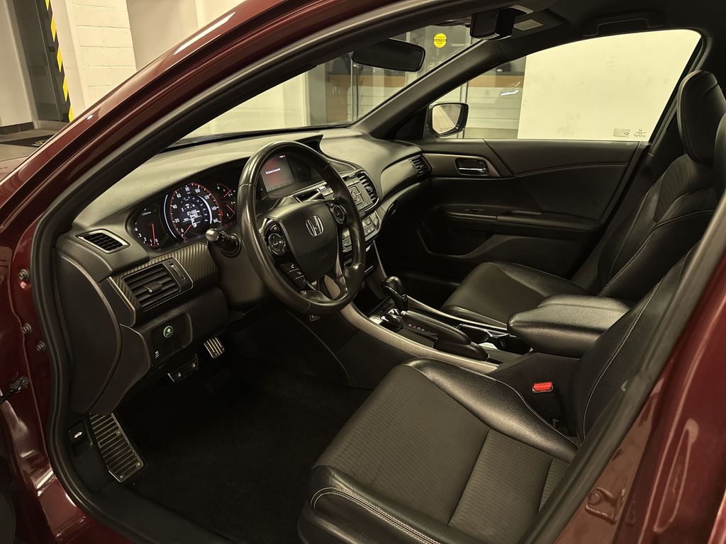 Thumbnail: 2017 Honda Accord - 28