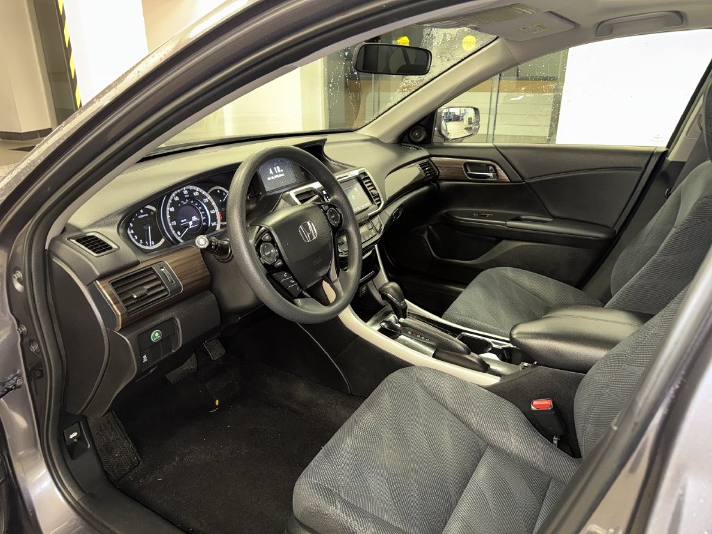 Thumbnail: 2017 Honda Accord - 8