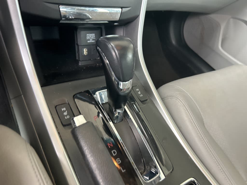 Thumbnail: 2013 Honda Accord - 10