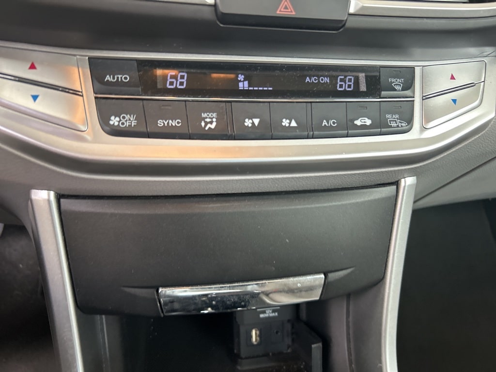 Thumbnail: 2013 Honda Accord - 27