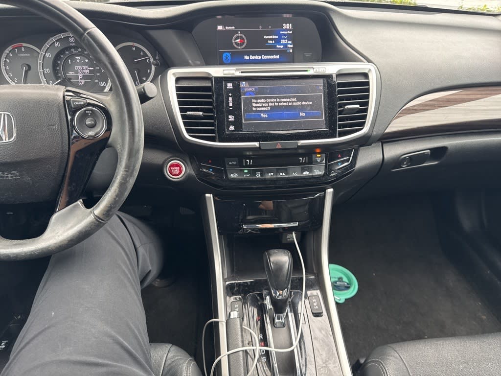 Thumbnail: 2017 Honda Accord - 9