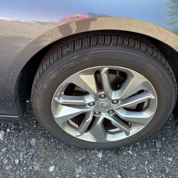Thumbnail: 2018 Honda Accord - 18