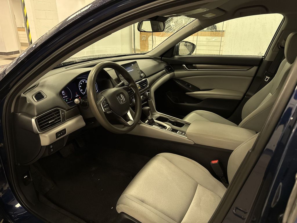 Thumbnail: 2019 Honda Accord - 8