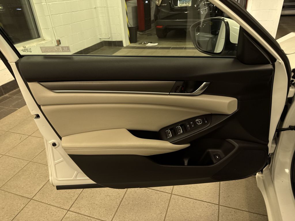 Thumbnail: 2021 Honda Accord - 28