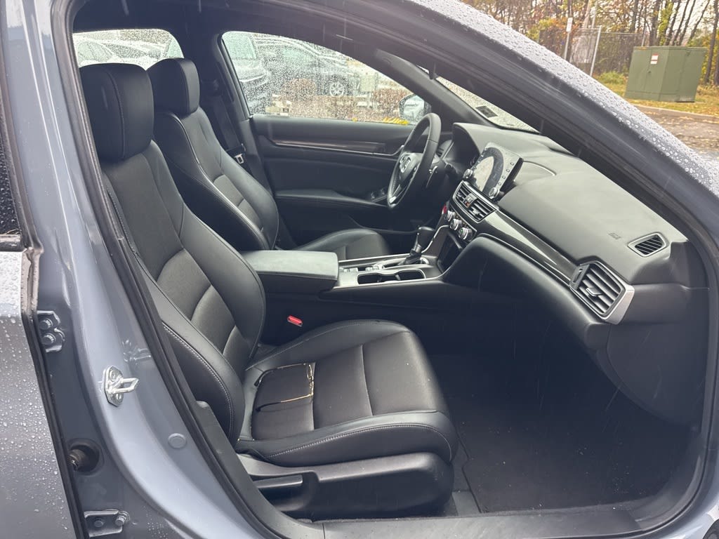 Thumbnail: 2022 Honda Accord - 10