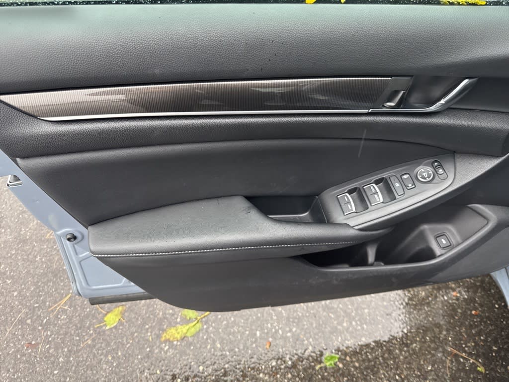 Thumbnail: 2022 Honda Accord - 17