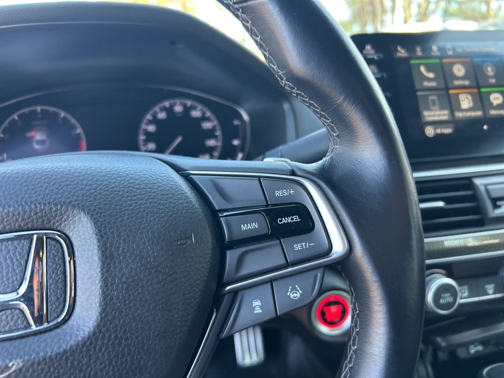 Thumbnail: 2018 Honda Accord - 15