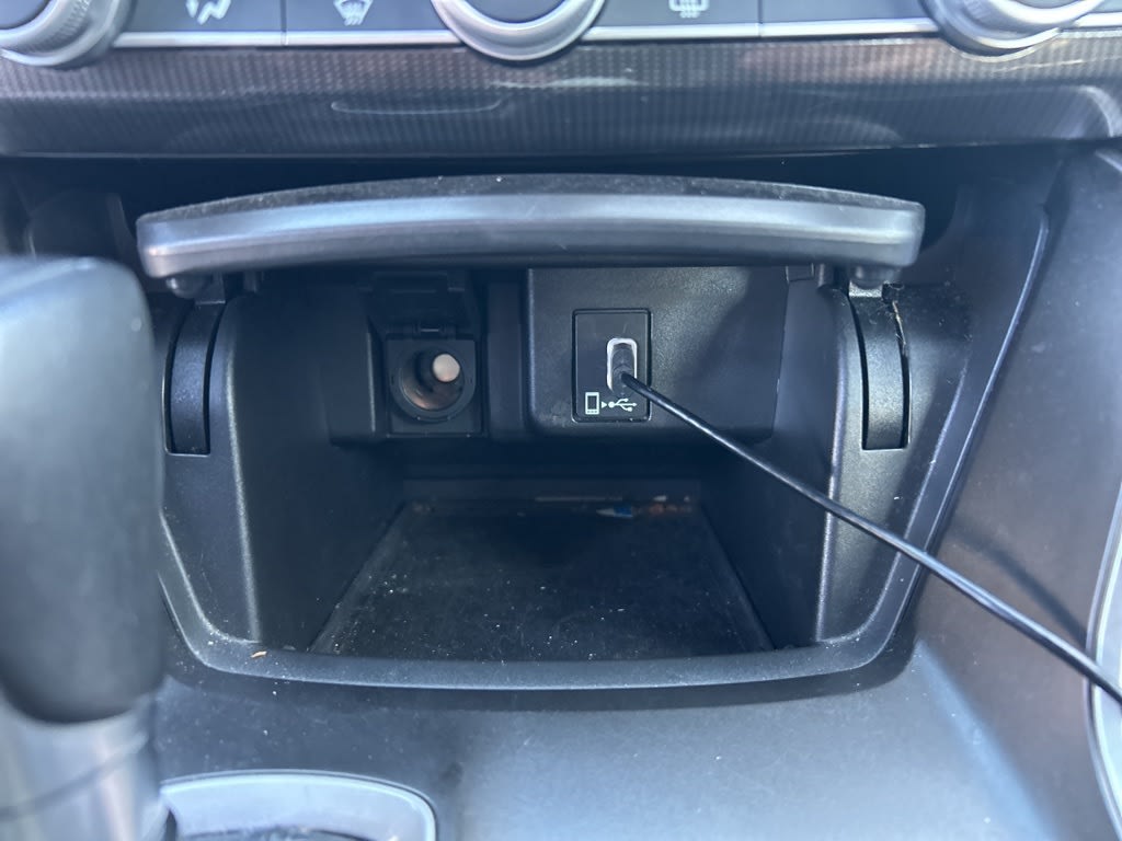 Thumbnail: 2018 Honda Accord - 18