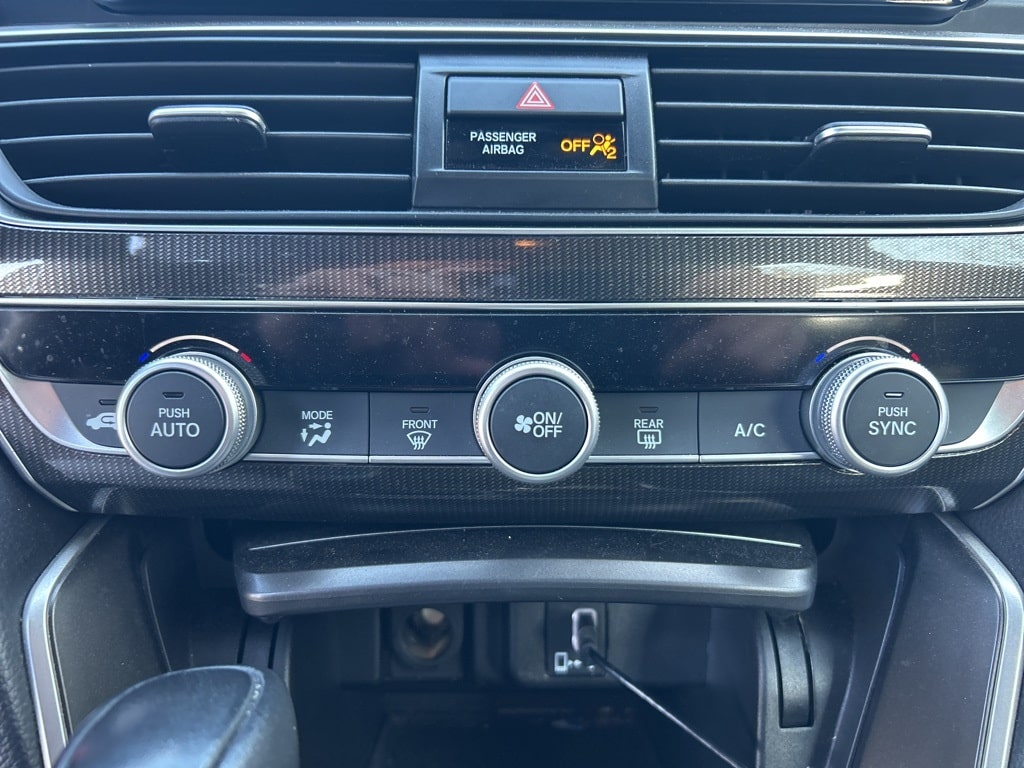 Thumbnail: 2018 Honda Accord - 19