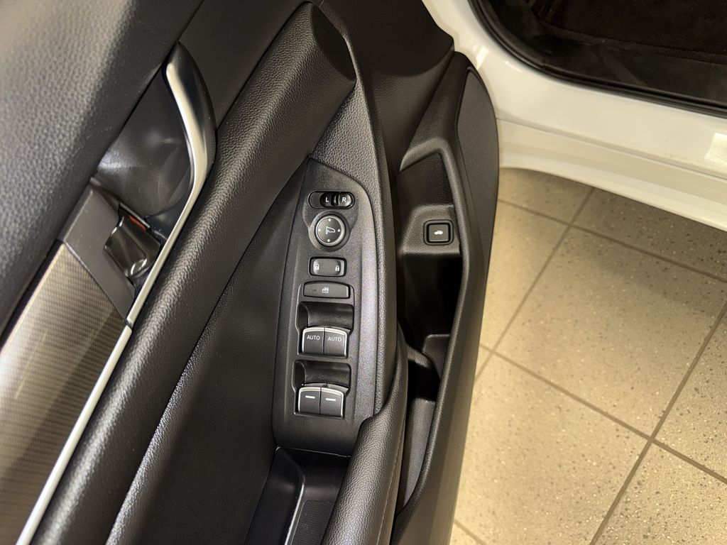 Thumbnail: 2021 Honda Accord - 26