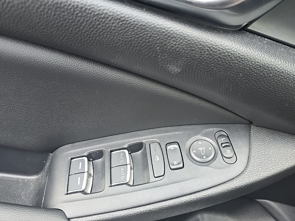 Thumbnail: 2022 Honda Accord - 20