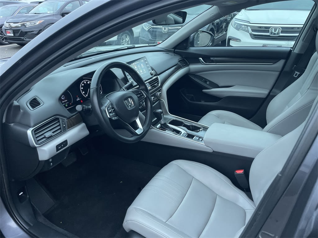 2018 Honda Accord EX-L 30