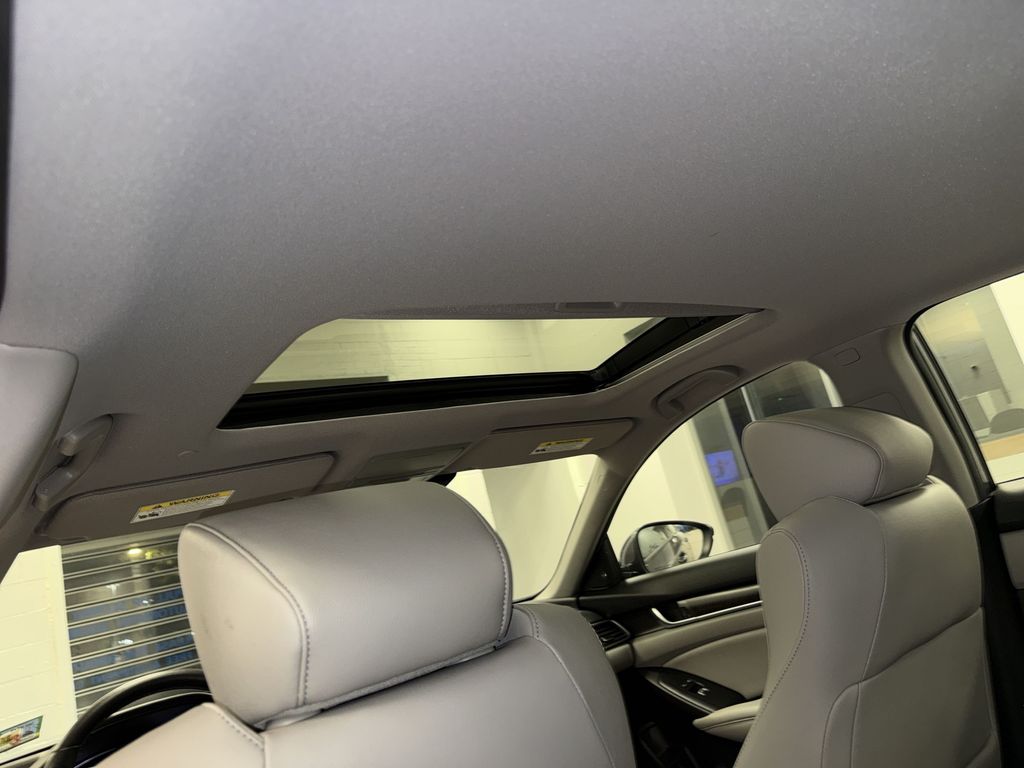 Thumbnail: 2020 Honda Accord - 26