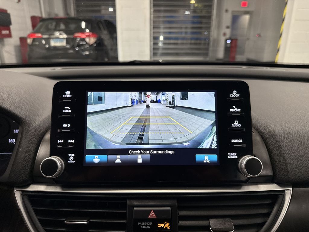 Thumbnail: 2020 Honda Accord - 27