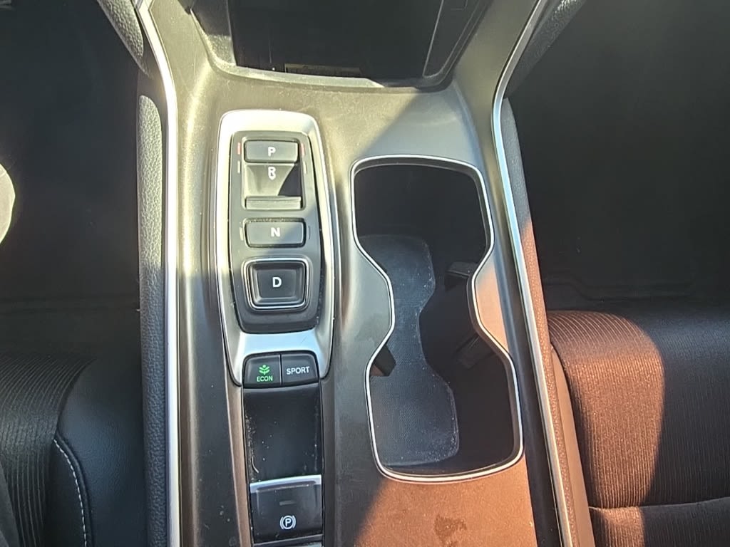Thumbnail: 2022 Honda Accord - 9