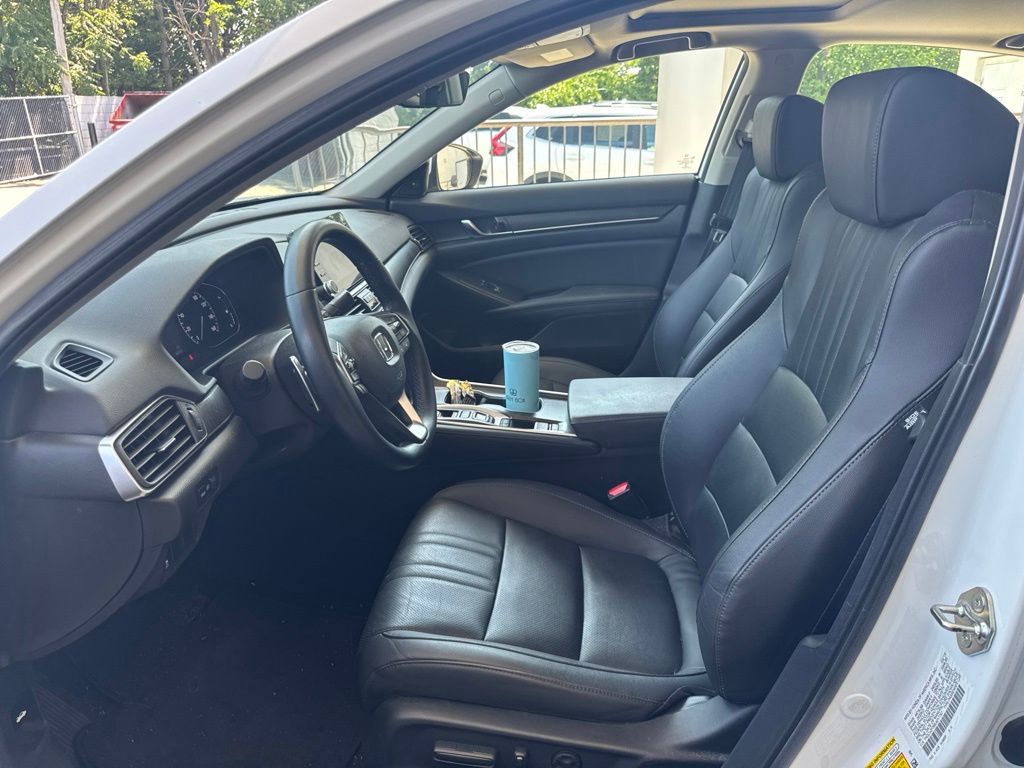 Thumbnail: 2019 Honda Accord - 9