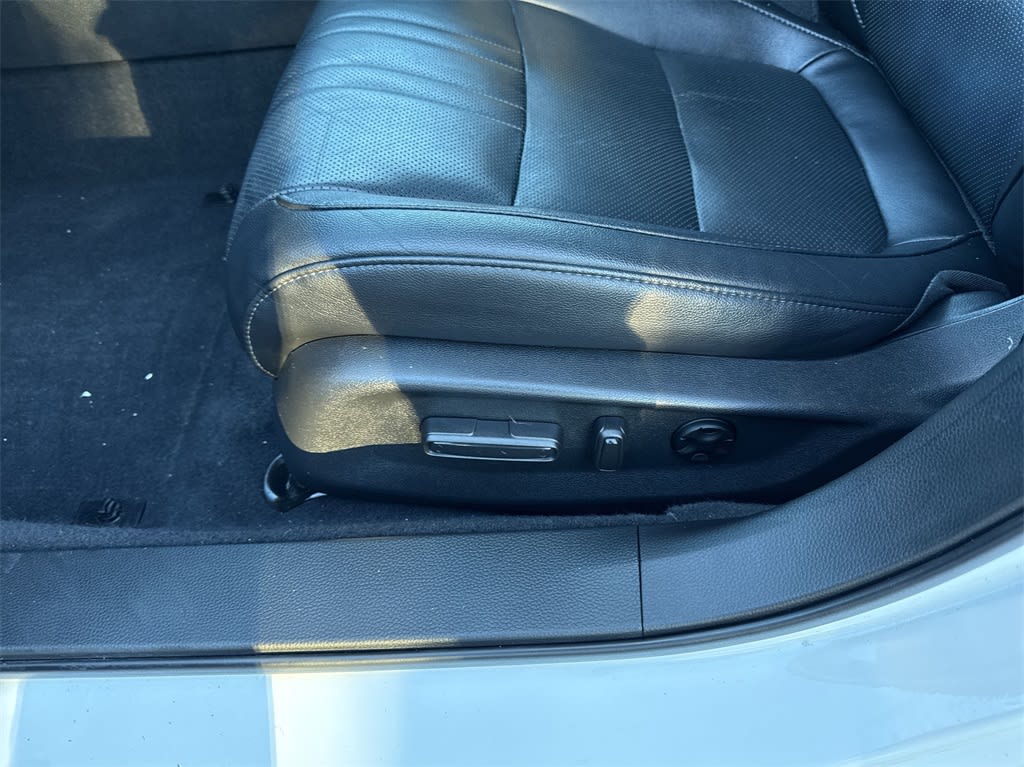 2019 Honda Accord EX-L 25