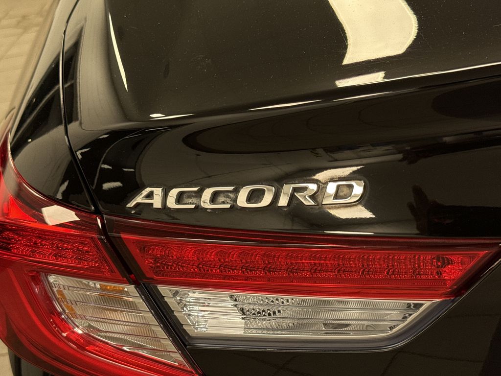 Thumbnail: 2019 Honda Accord - 6