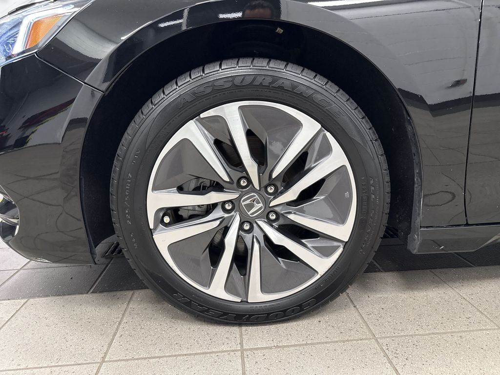 Thumbnail: 2019 Honda Accord - 7