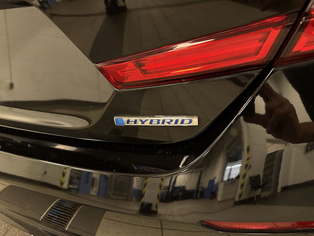 Thumbnail: 2019 Honda Accord - 28