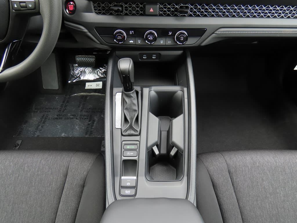 2025 Honda Accord LX 16