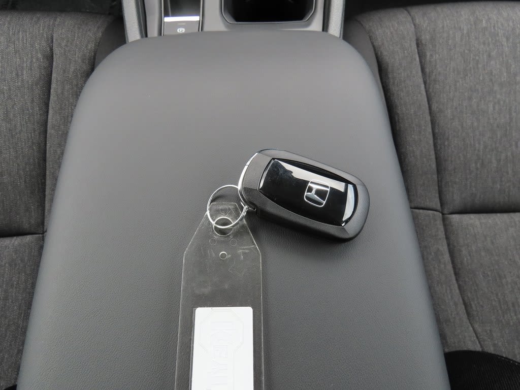 2025 Honda Accord LX 18