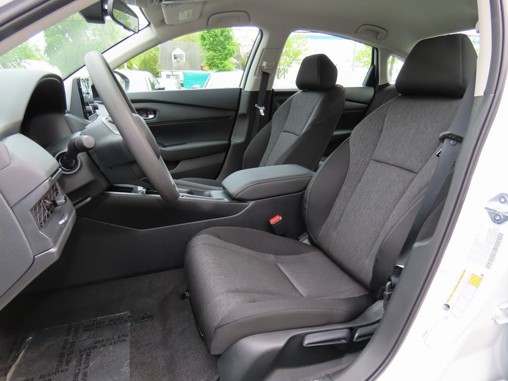 2025 Honda Accord LX 11