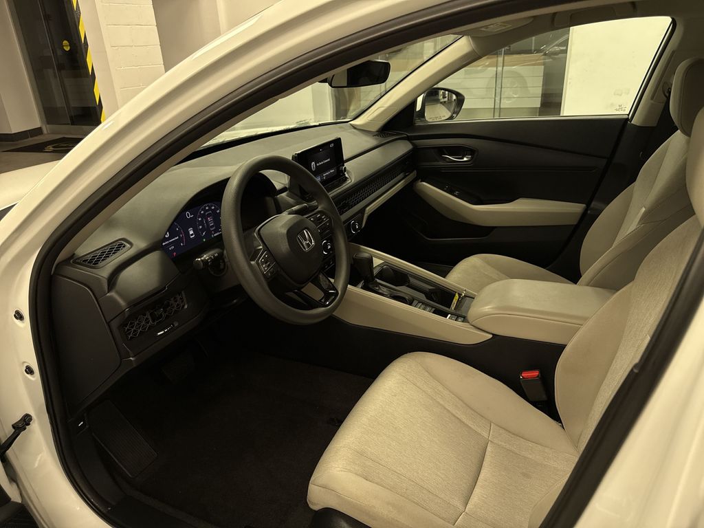 Thumbnail: 2023 Honda Accord - 8