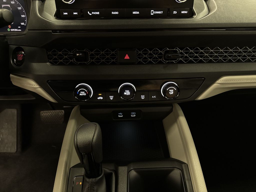 Thumbnail: 2023 Honda Accord - 24