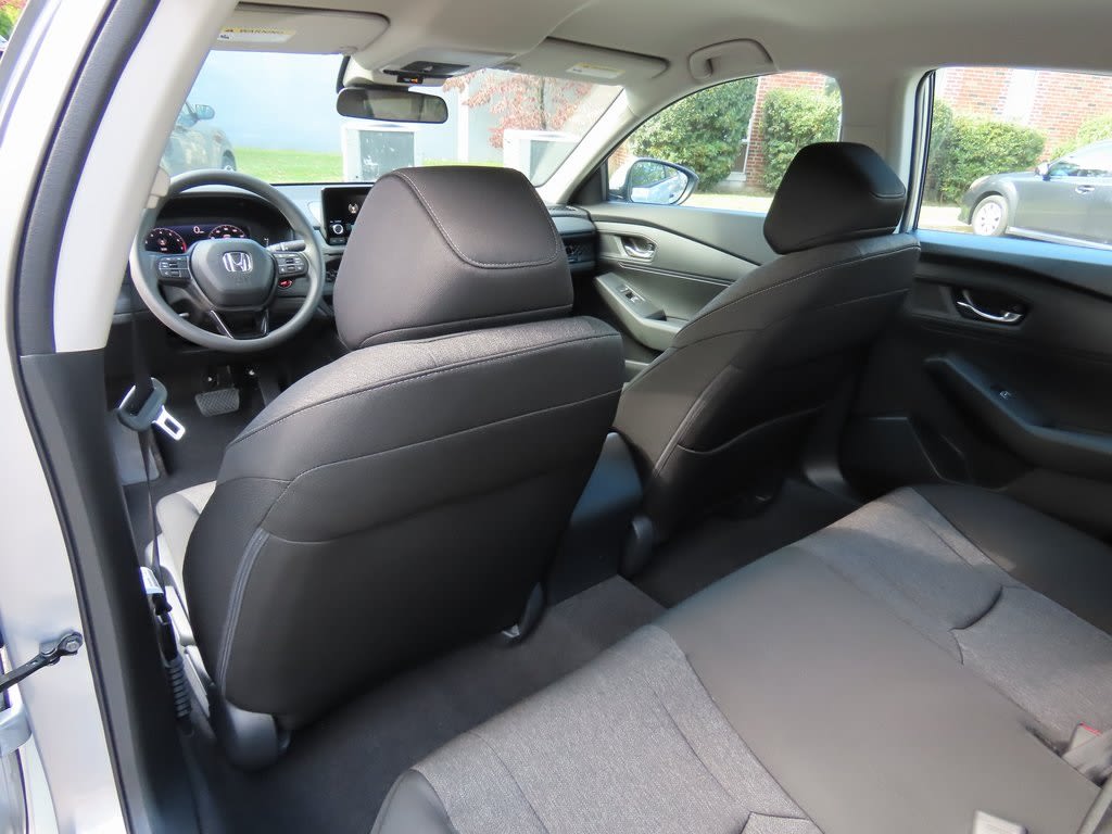 Thumbnail: 2025 Honda Accord - 18