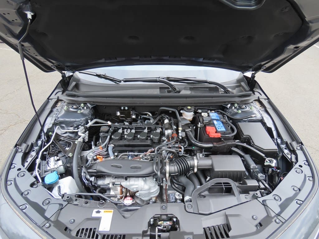2025 Honda Accord LX 9
