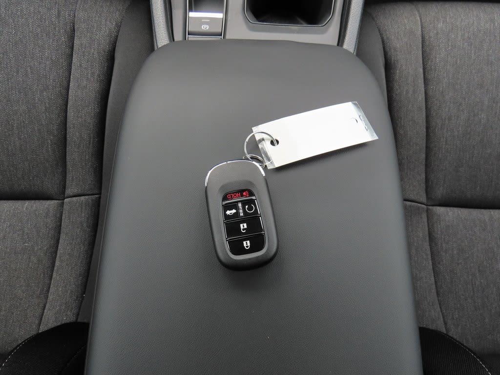 2025 Honda Accord LX 17