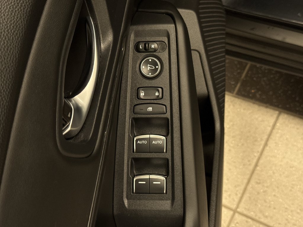 Thumbnail: 2024 Honda Accord - 25