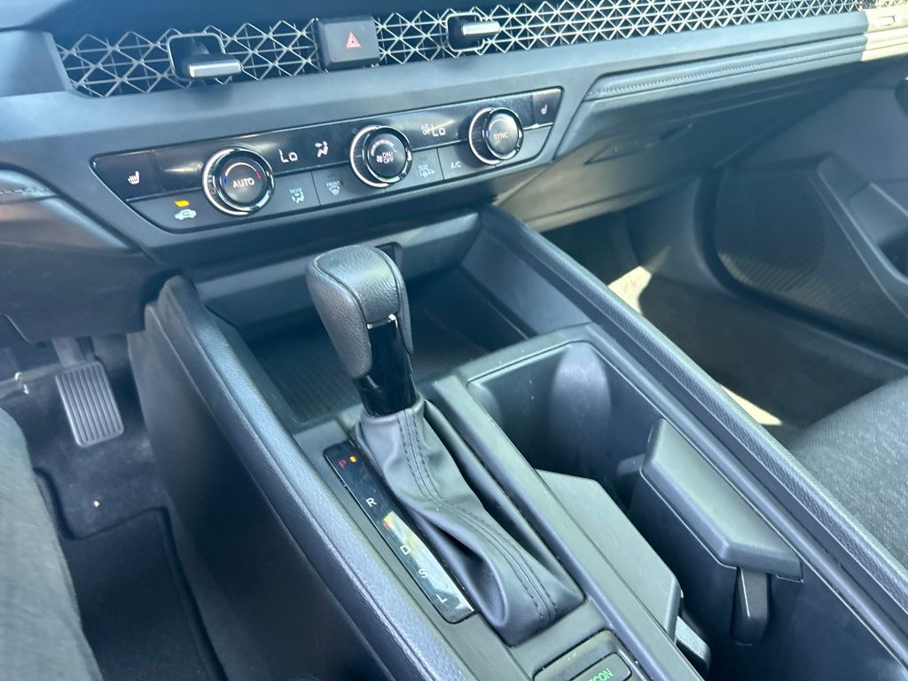 Thumbnail: 2023 Honda Accord - 26