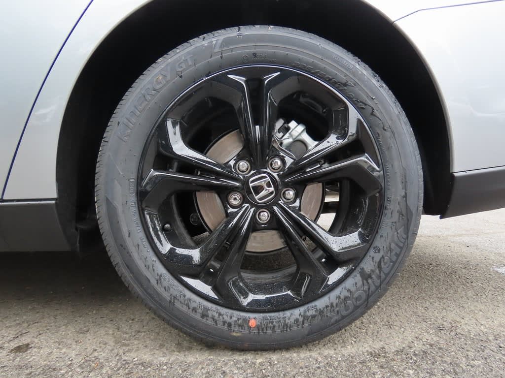 2025 Honda Accord SE 7