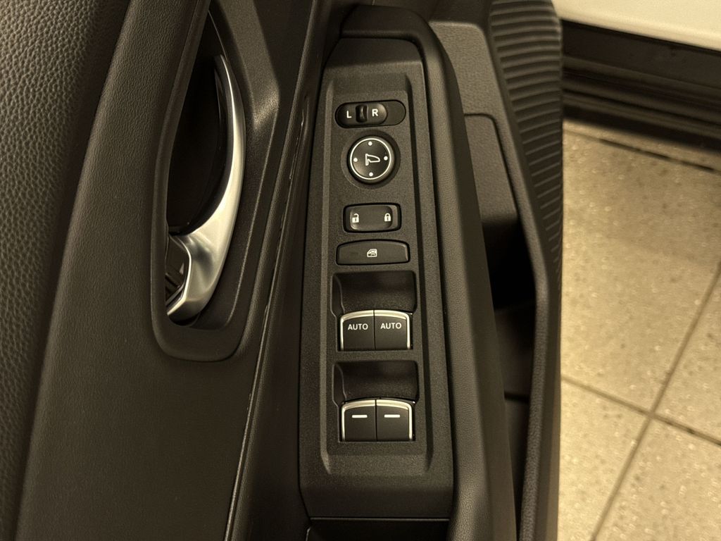 Thumbnail: 2025 Honda Accord - 25